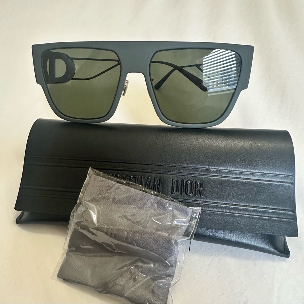 Dior Montaigne Sunglasses New